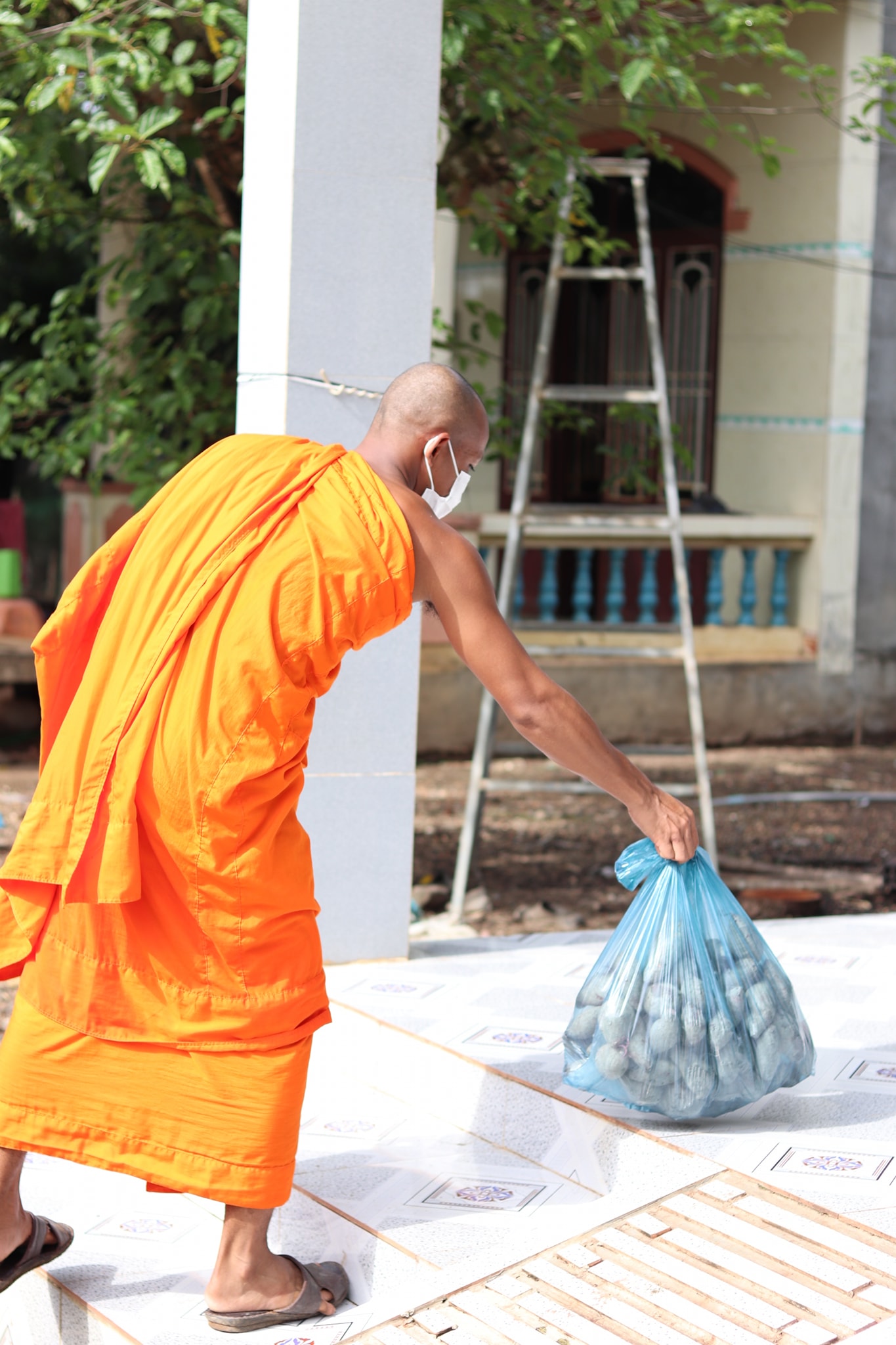 Chùa Sóc Lớn – sẻ chia mùa Covid-19