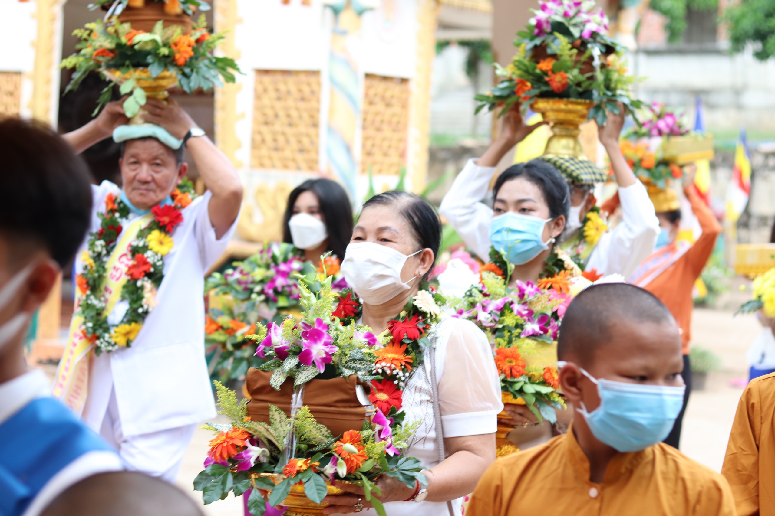 Chùa Sóc Lớn trong không khí trang nghiêm Lễ Dâng Y kathina  